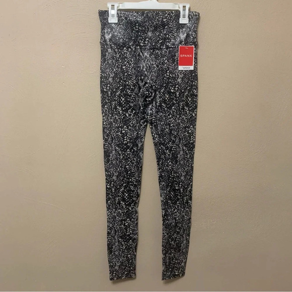 Spanx Faux Leather Snake Shine Leggings Size Small NWT New - Picture 6 of 16
